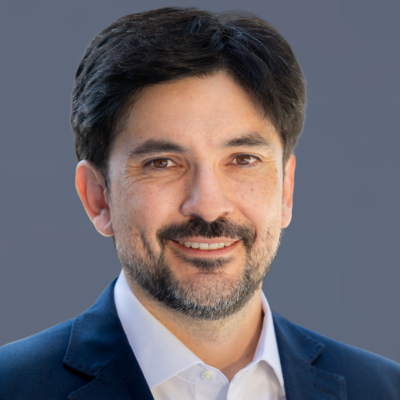 Tomás Reyes Torres, Escuela de Ingeniería UC