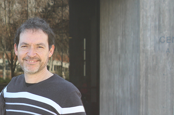 Nuestro profesor Mauricio López, es reconocido con el premio “Frank G ...