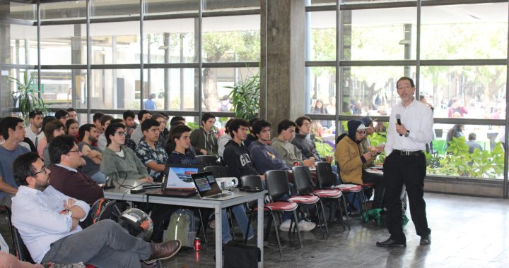 Felicitamos a nuestro profesor Mauricio López por su nombramiento como Profesor Titular