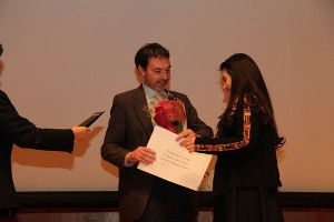 Alexandra Herrea, distinguida como mejor ayudante de Minería.