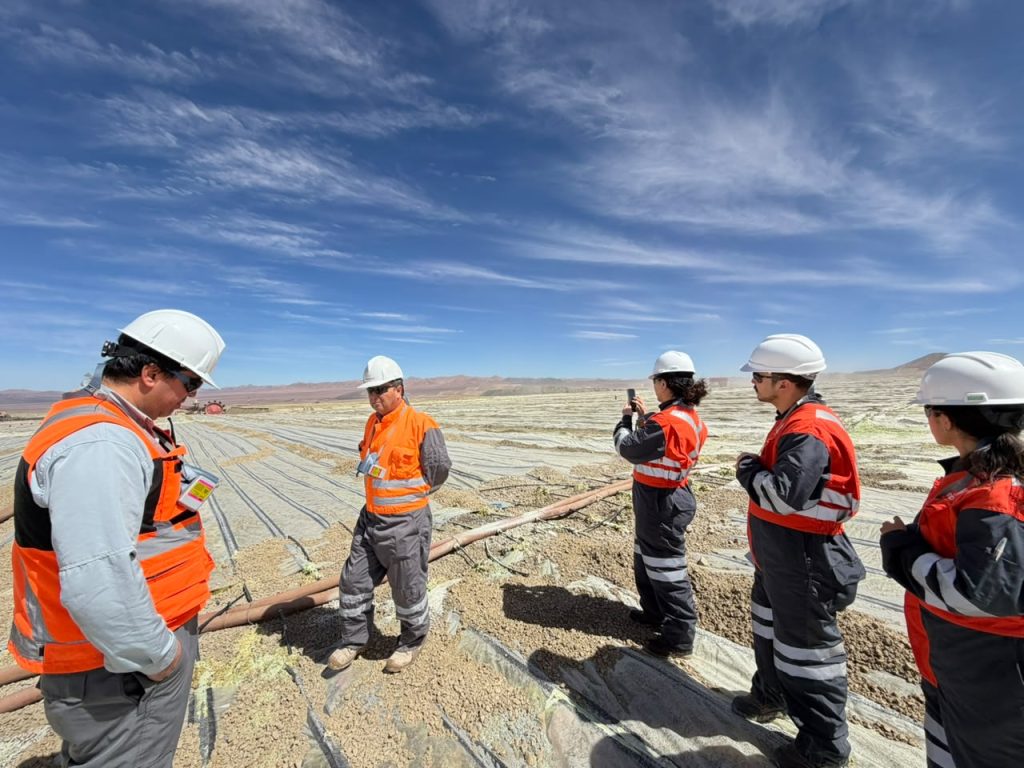Minería UC visita División Gabriela Mistral de Codelco Minería UC visita División Gabriela Mistral de Codelco