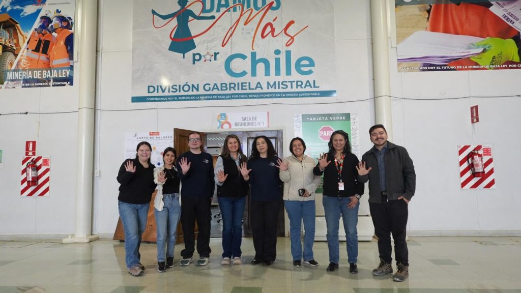 Minería UC visita División Gabriela Mistral de Codelco Minería UC visita División Gabriela Mistral de Codelco
