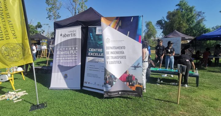 DITL participa en exitoso primer Open Day de la Escuela de Ingeniería UC