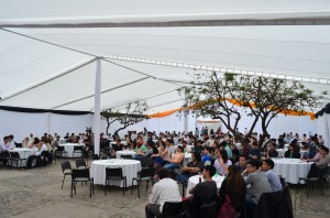 En las mesas se discutió sobre el rol de la ingeniería en la sociedad y la formación de las escuelas de ingeniería.