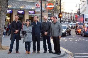 Delegáción de autoridades y académicos de Ingeniería UC de visita en Londres.