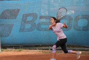 Tenis damas - primer lugar.