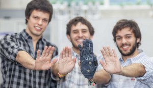 Desde 2015 que los alumnos de Ingeniería UC Luis Cubillos, Vicente Opaso y Hannes Hase se encuentran trabajando en esta tecnología.