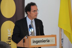 El decano de Ingeniería UC,