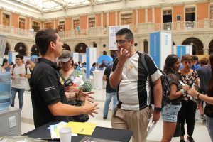 Estudiantes de Ingeniería UC cuentan su experiencia en la carrera.