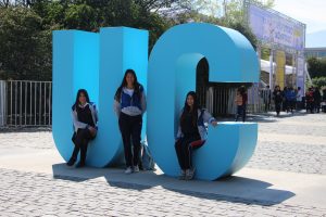 Estudiantes de enseñanza media en Expo Futuro Novato 2018