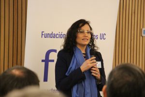 Marcela Torrejón dando la bienvenida a la generación del 83´