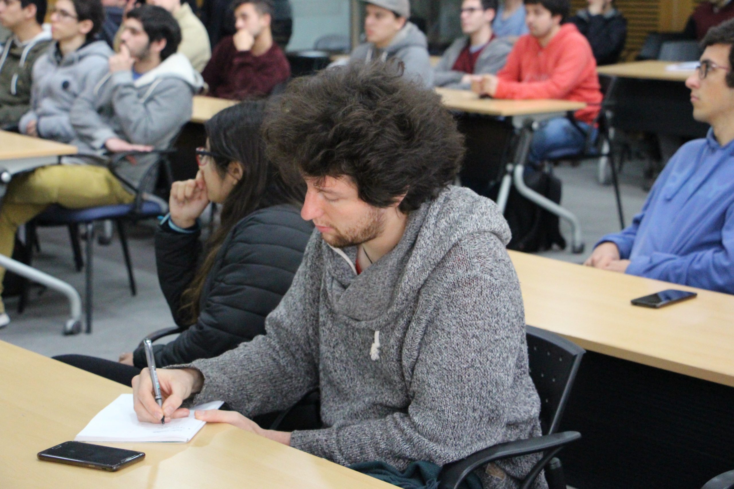 4 programas de la Escuela de Ingeniería reciben acreditación